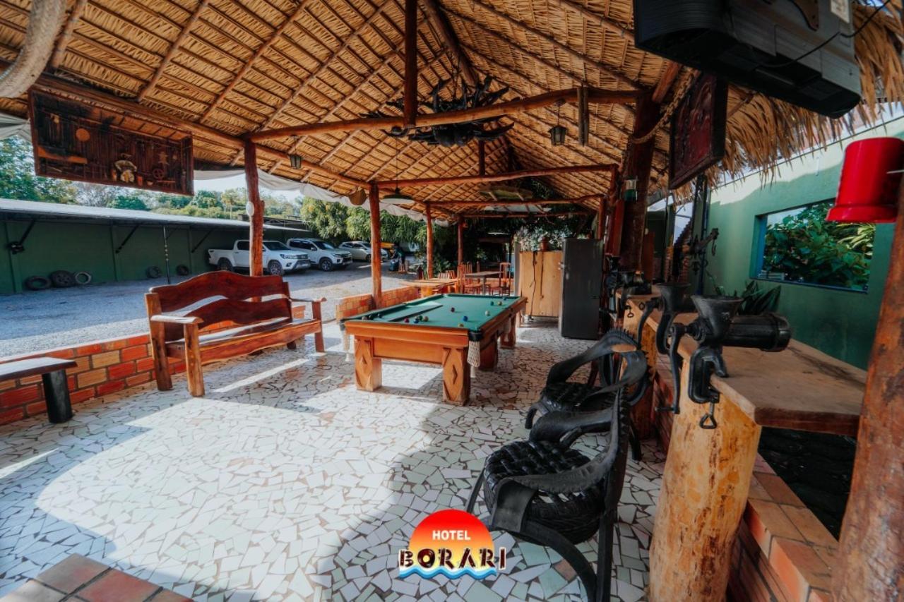 Hotel Borari